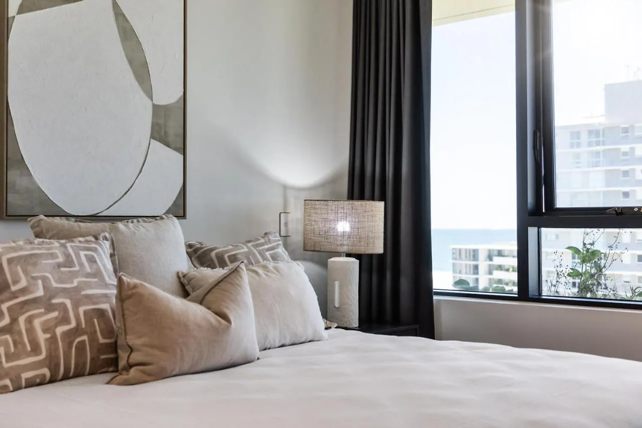 The Luxe Surf And Sea Suite Gold Coast