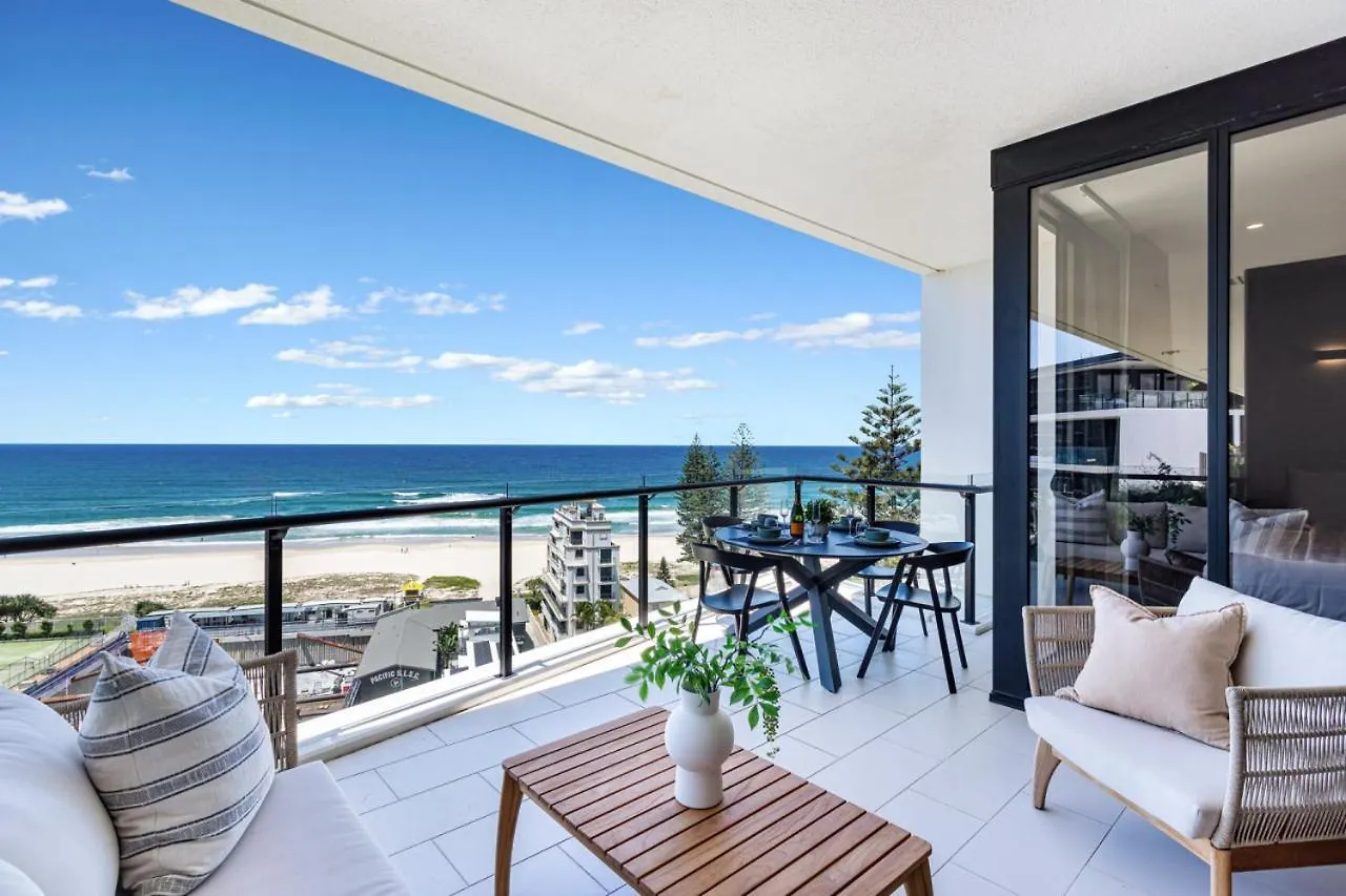The Luxe Surf And Sea Suite Gold Coast