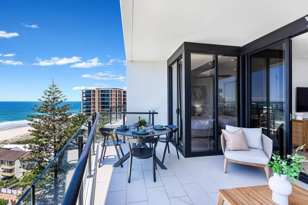 The Luxe Surf And Sea Suite Gold Coast