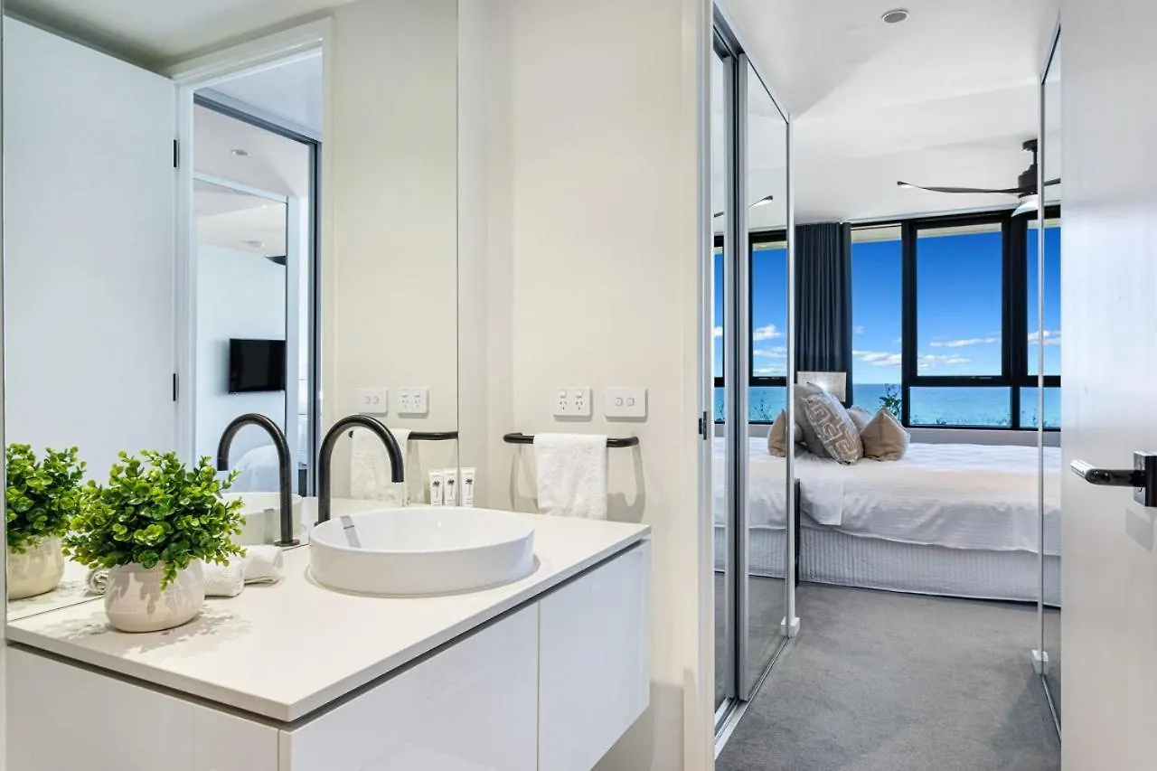 The Luxe Surf And Sea Suite Gold Coast Australia